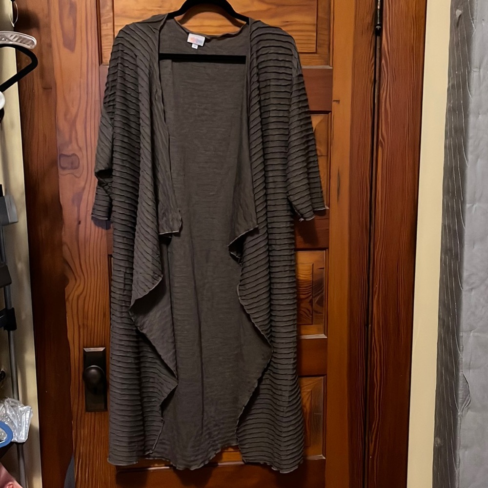 Dark gray Lularoe Cardigan. Ribbed material, size Medium. Mid length sleeves.